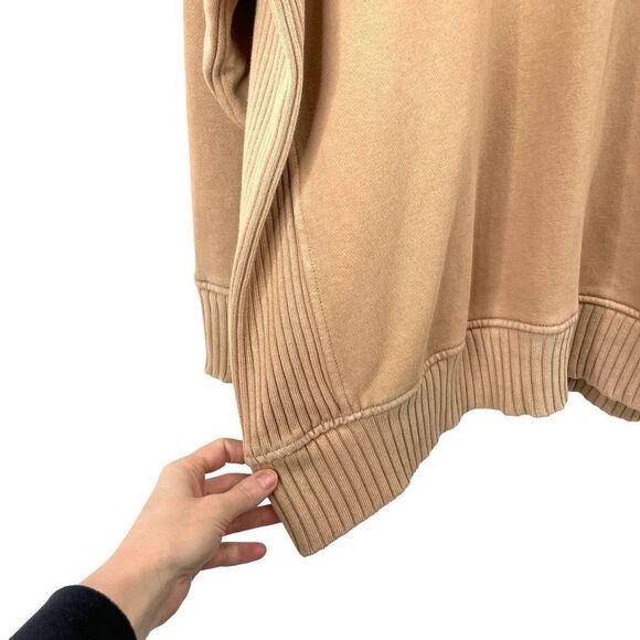Aerie boxy oversized sweatshirt top Size M caramel camel brown - Picture 4 of 7